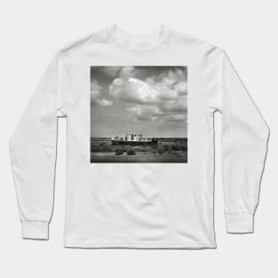 Blakeney Boat at low tide, Norfolk, UK Long Sleeve T-Shirt